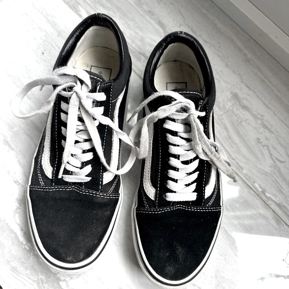 Vans Black and White Classic Sneakers - Picture 4 of 9